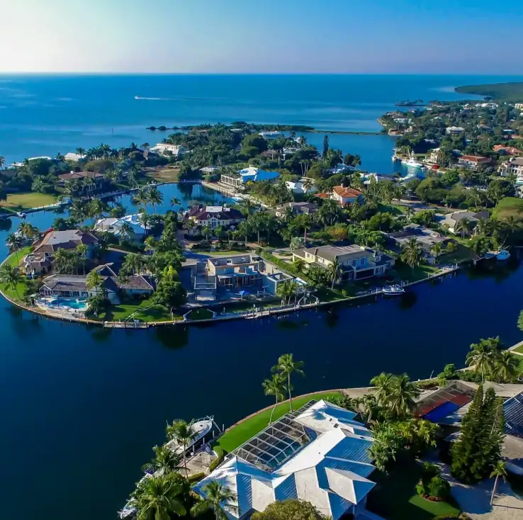 Bird's eye view of Key Largo, FL